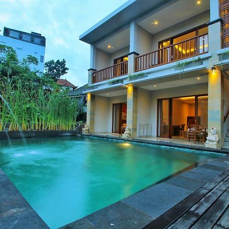 Dewi Putri House Hotel Убуд Екстериор снимка